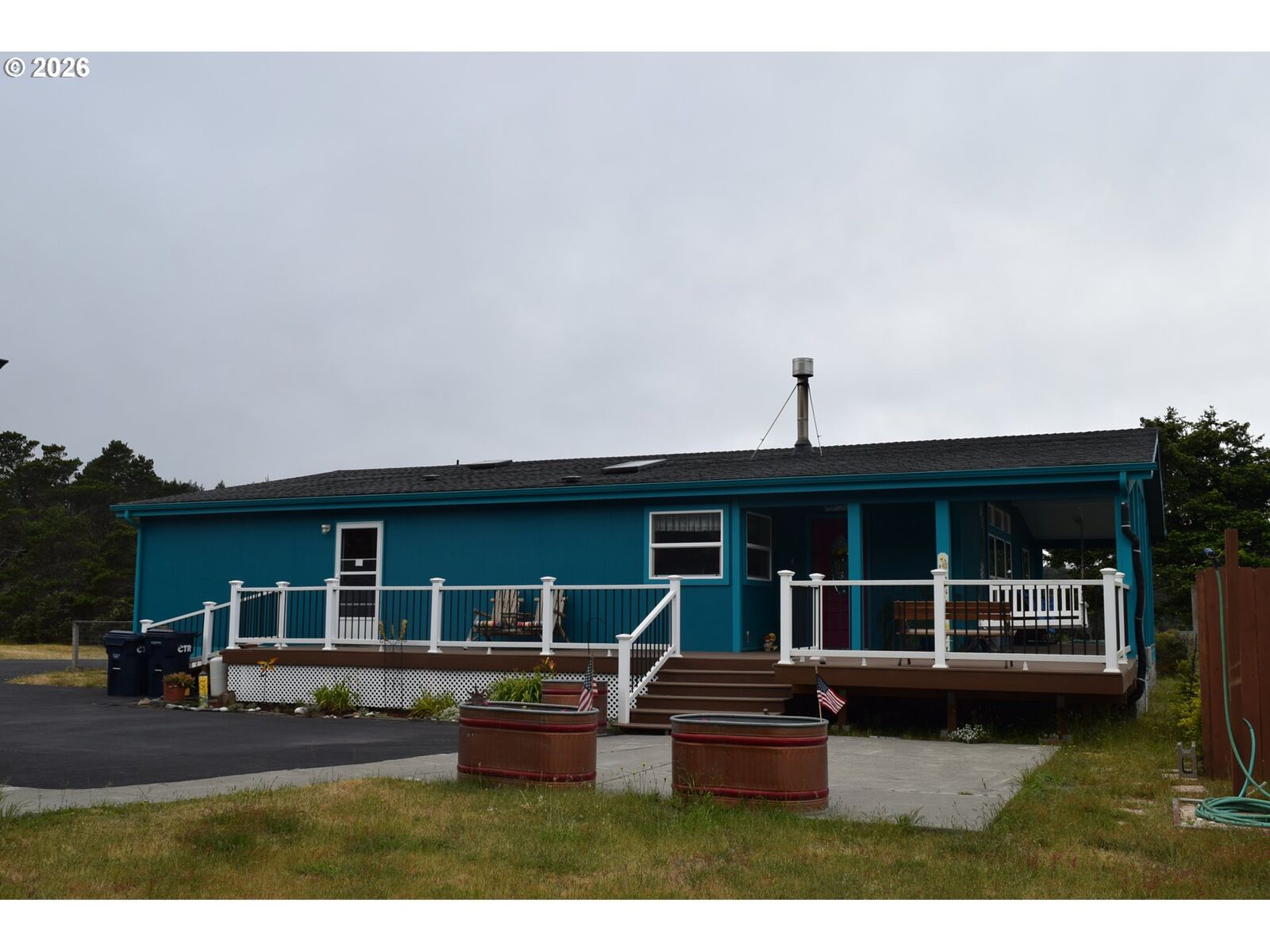 Property Photo:  24120 Carpenterville Rd  OR 97444 