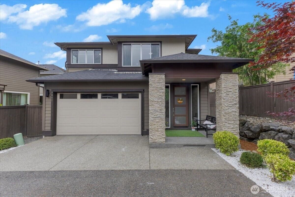Property Photo:  3907  168th Place SE  WA 98012 