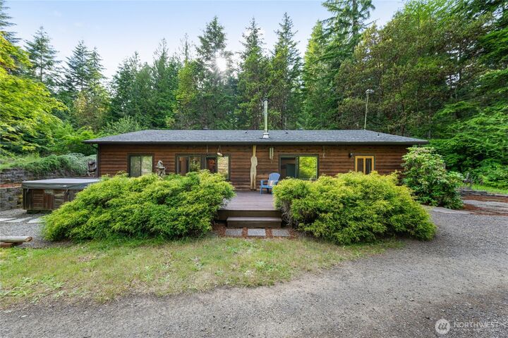 Property Photo:  14223  Anatevka Lane SE  WA 98359 
