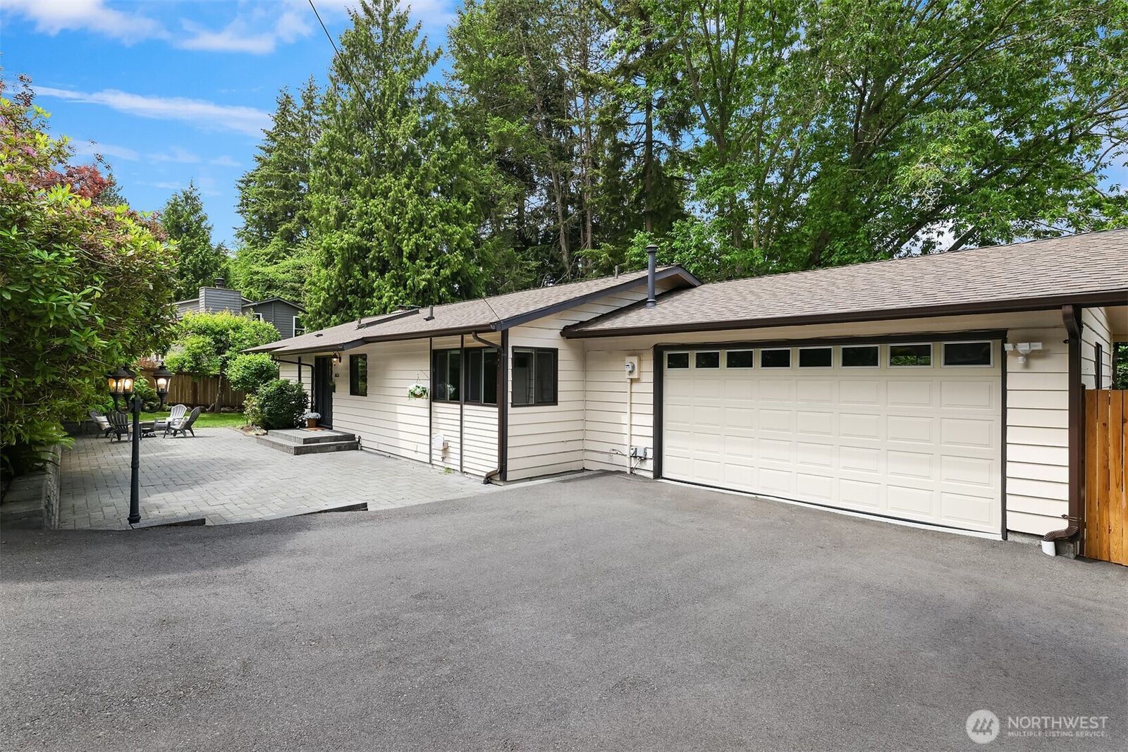 Property Photo:  8634 NE 169th Street  WA 98028 