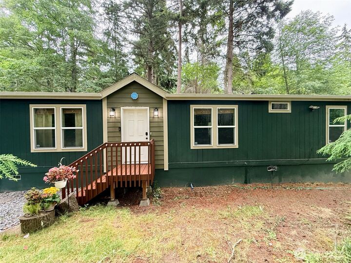 Property Photo:  1376  Silver Lake Road  WA 98277 