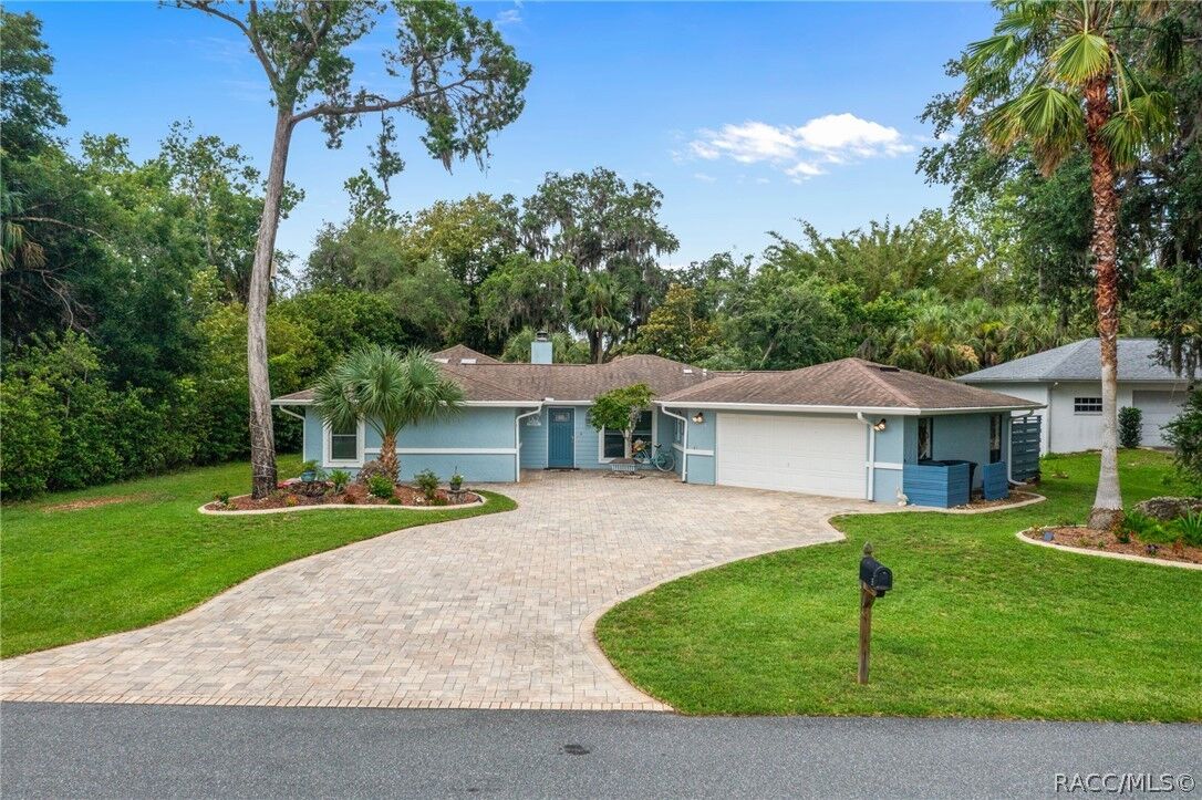 Property Photo: 11678 W Timberlane Drive FL 34448