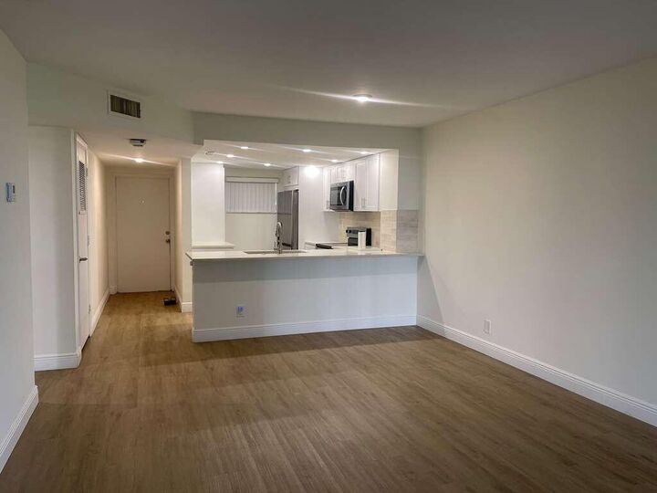 Property Photo:  1200 NW 87th Avenue 115  FL 33071 