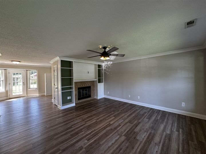 Property Photo:  1580 Pleasant Valley Court Unit A  KY 42104 