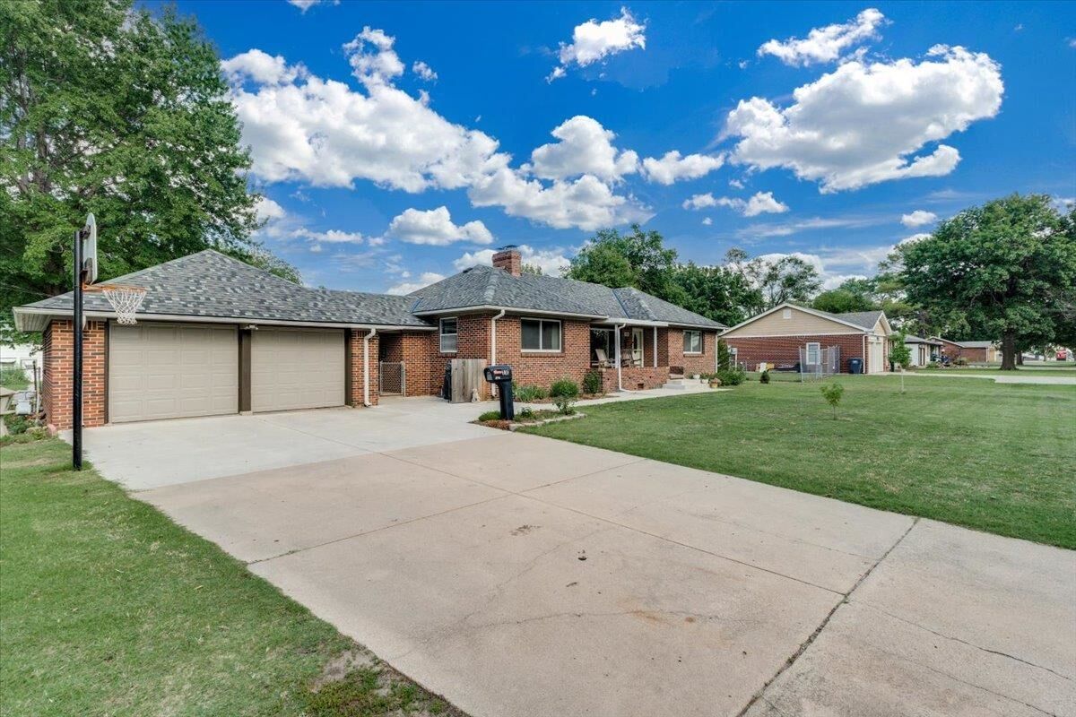 Property Photo: 110 S Tyler KS 67209