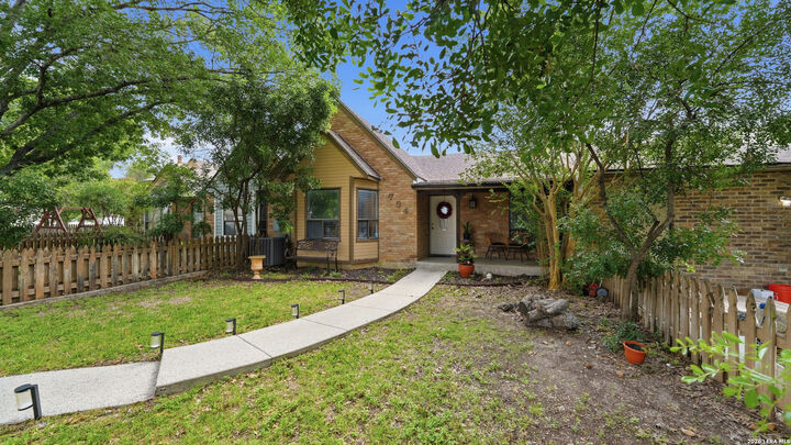 Property Photo:  734 Summerwood Drive  TX 78130 