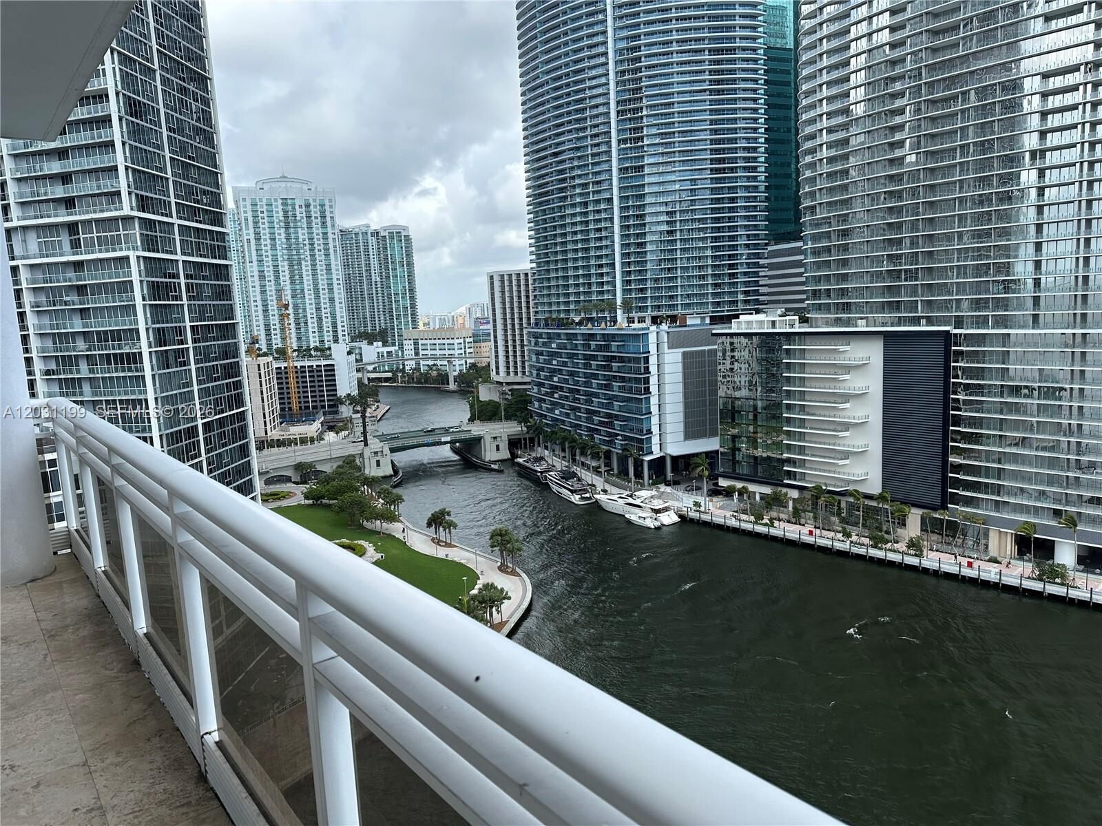 Property Photo: 901 Brickell Key Blvd 2005 FL 33131