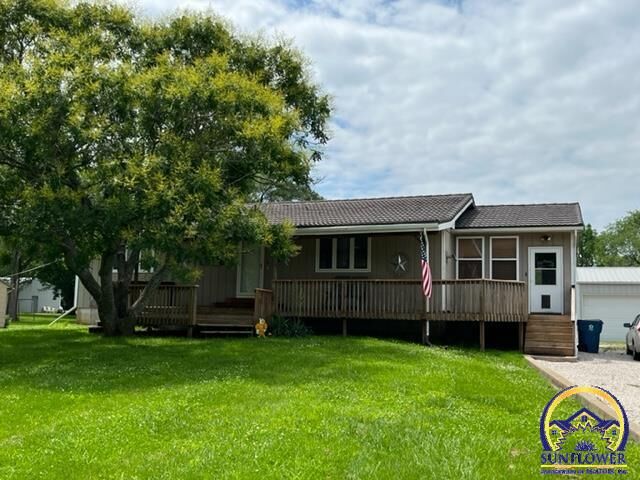 Property Photo:  204 1st St  KS 66839 