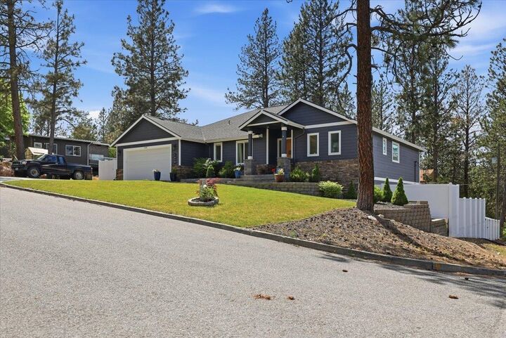 Property Photo: 1410 S Dyer Rd WA 99212
