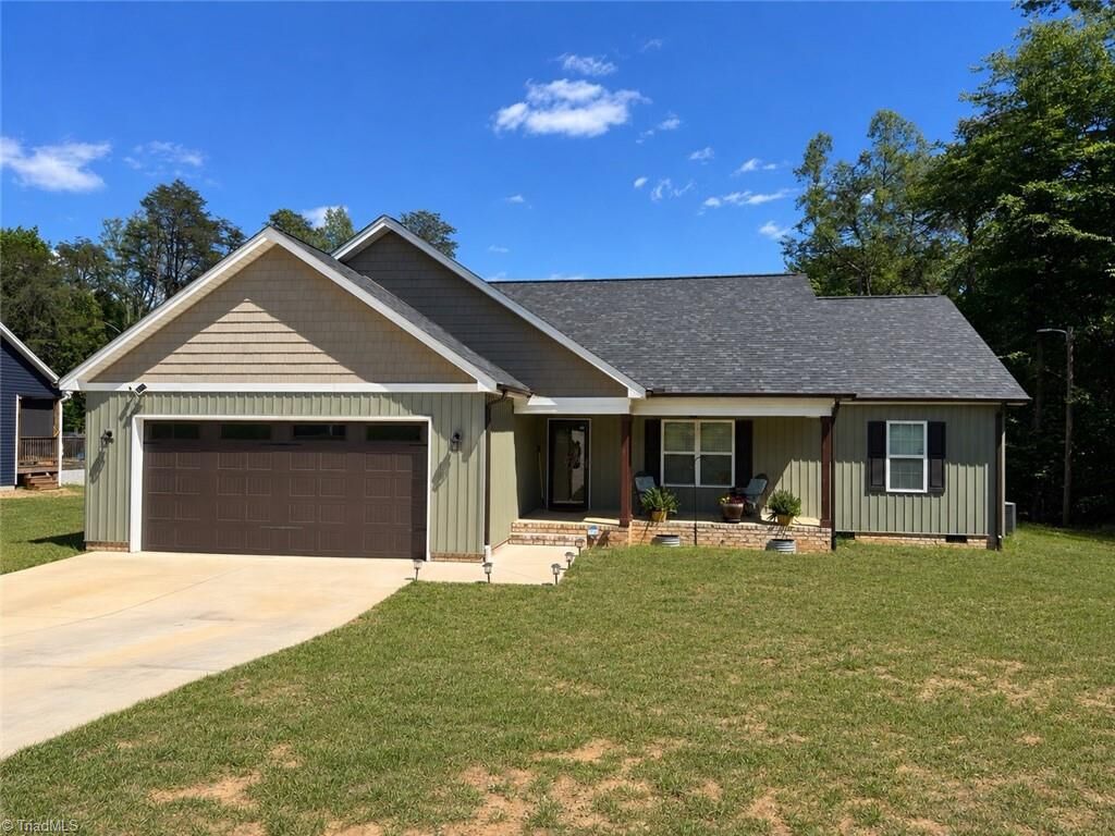 Property Photo: 4398 Nc Highway 135 NC 27048