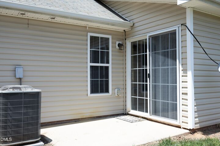 Property Photo: 11381 Clubhaven Place 102 NC 27617