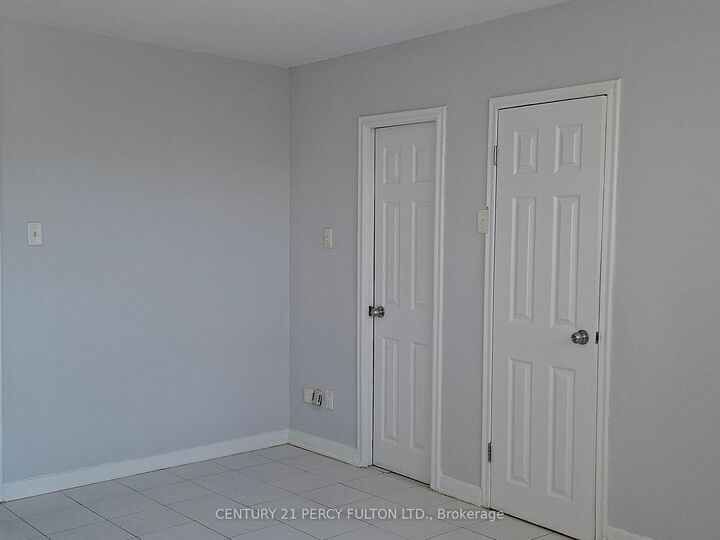 Property Photo:  2275 Weston Road 208  ON M9N 1Y3 