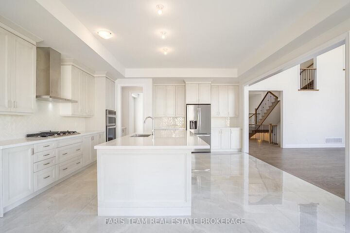Property Photo: 22 Aldwinckle Avenue ON L0L 2L0