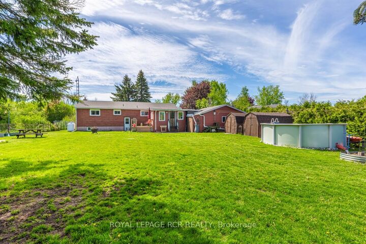 2872 Sunset Drive — photo 1