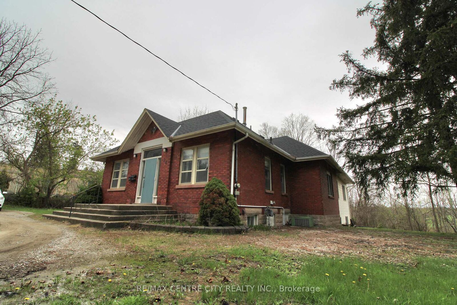 Property Photo: 12 Chester Street ON N5R 1T8