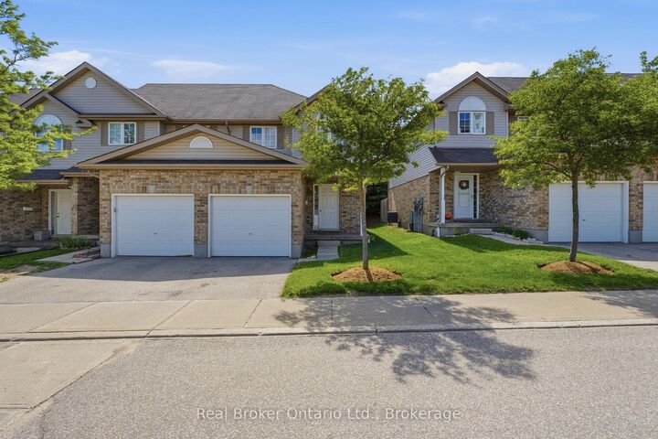 10 Fallowfield Drive 19 — photo 1