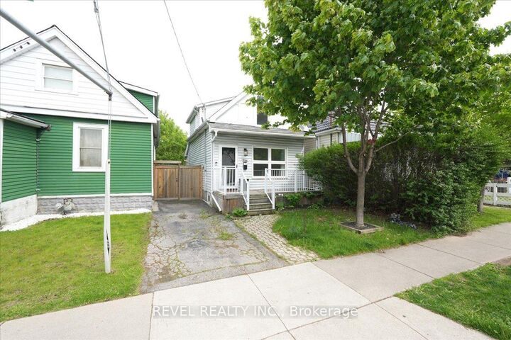 236 Cope Street — photo 1