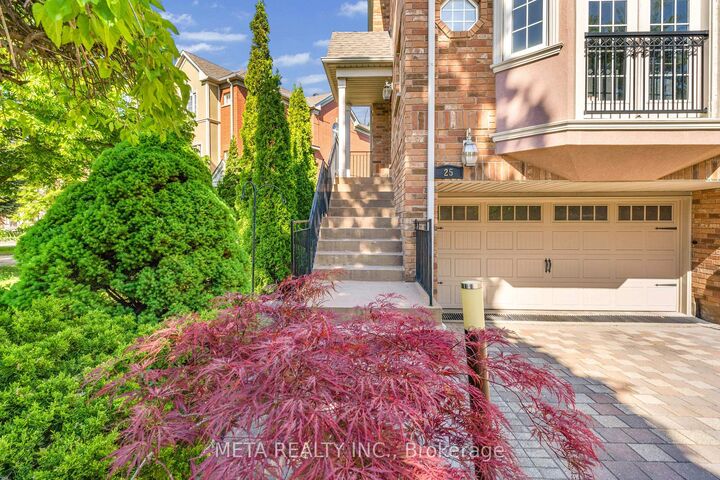 Property Photo: 25 Crispin Court ON L3R 4G6