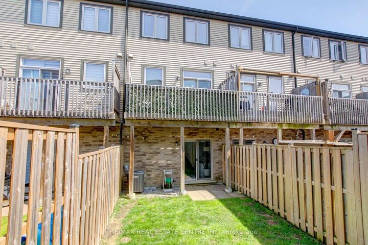 Property Photo: 247 Festival Way 4 ON L0R 1C0