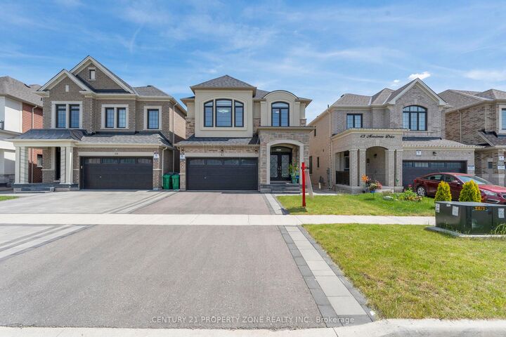 Photo de la propriété:  41 Merrimac Drive  ON L6Y 6K4 