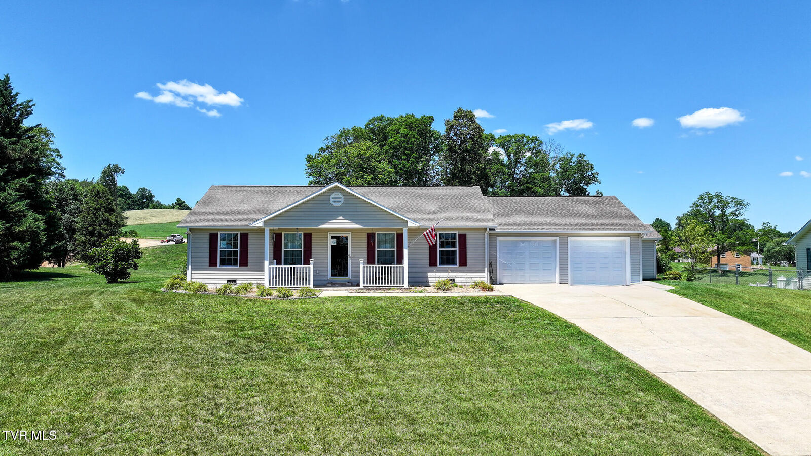 Property Photo:  58 Fairview Ridges Drive  TN 37616 