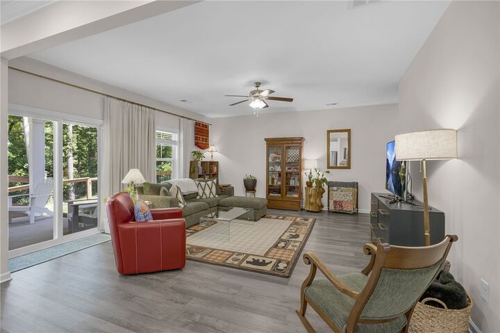 Property Photo: 430 Johnson Road SC 29630
