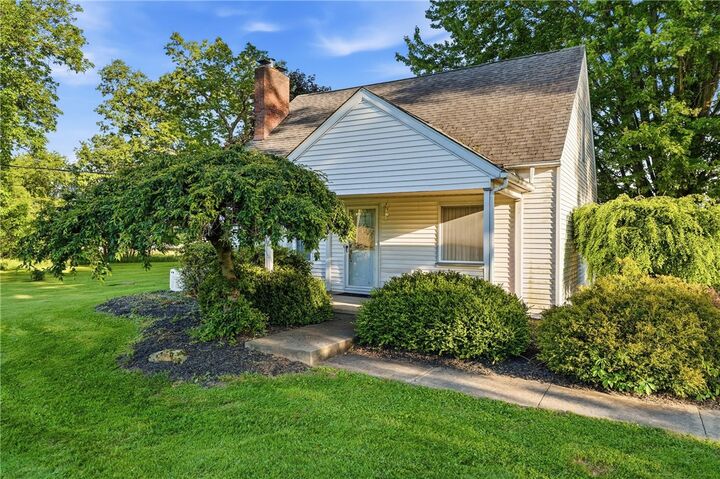 Property Photo:  306 Drake Rd  PA 16137 