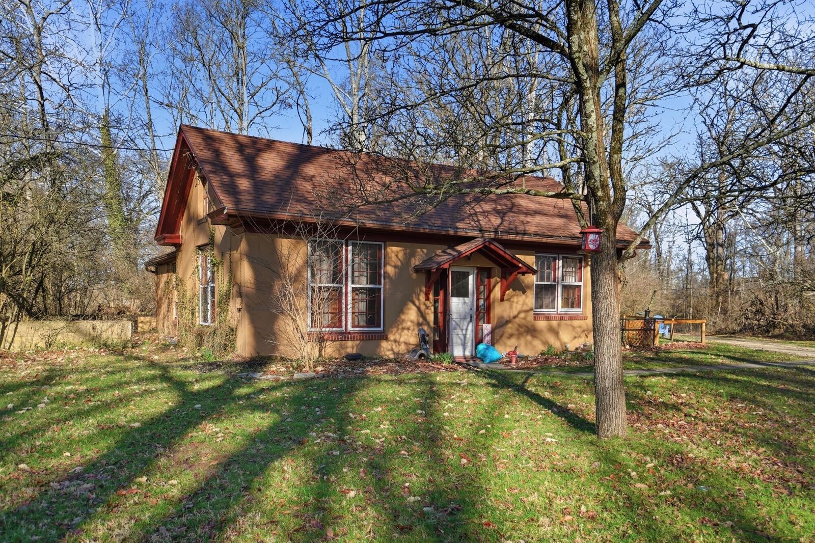 Property Photo: 2486 Signal Hill Road OH 45504