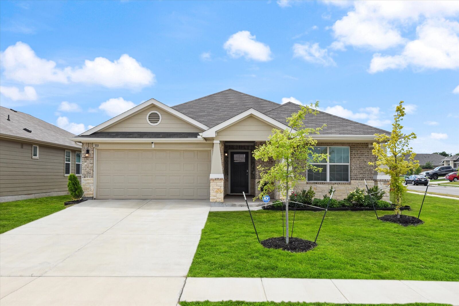 Property Photo: 333 Pedernales Lane TX 78634
