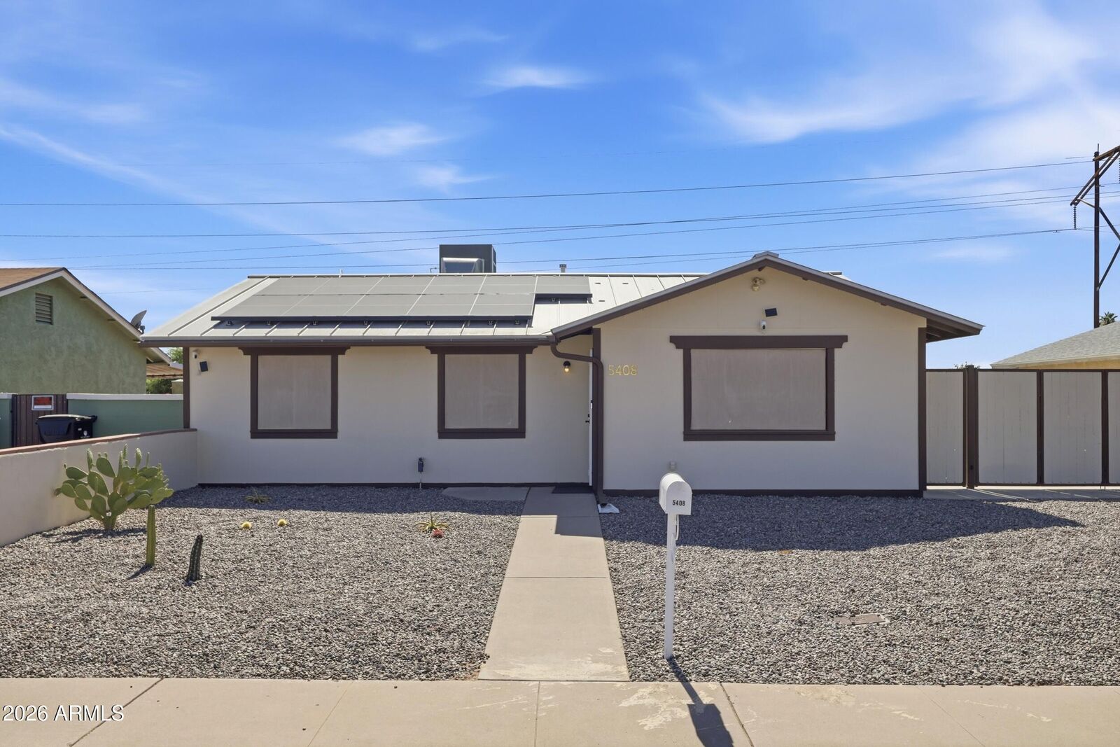 Property Photo:  5408 S 46th Place  AZ 85040 