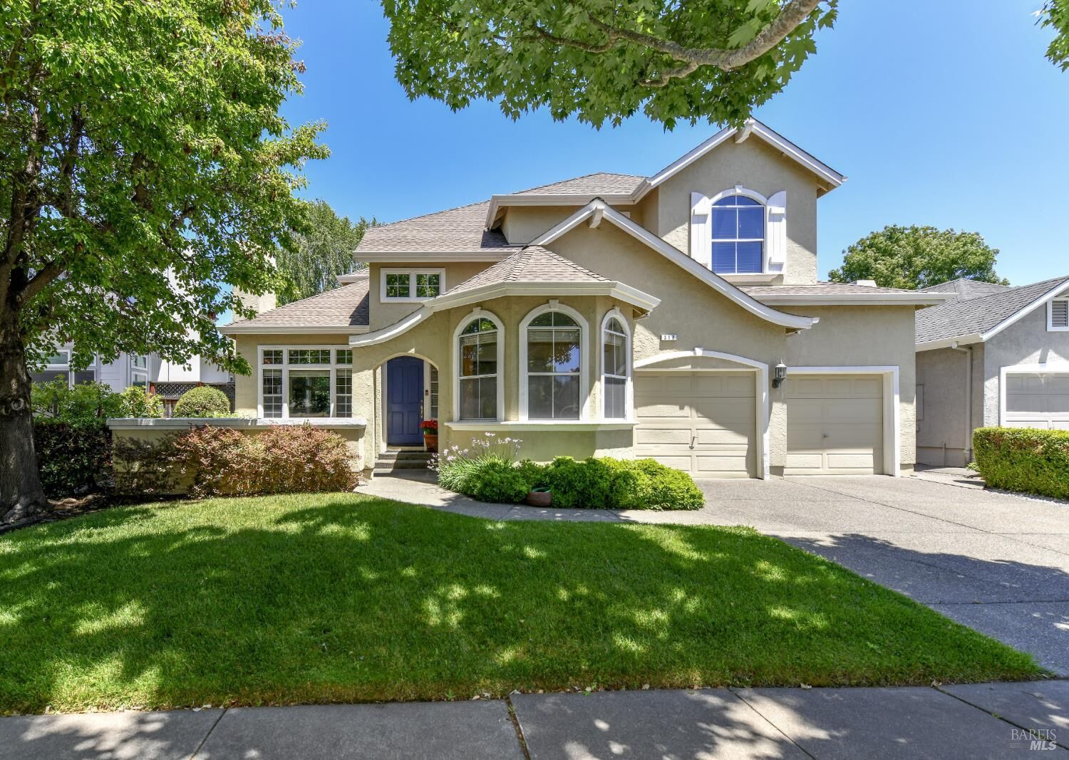 Property Photo:  318 Schiappino Street  CA 95409 