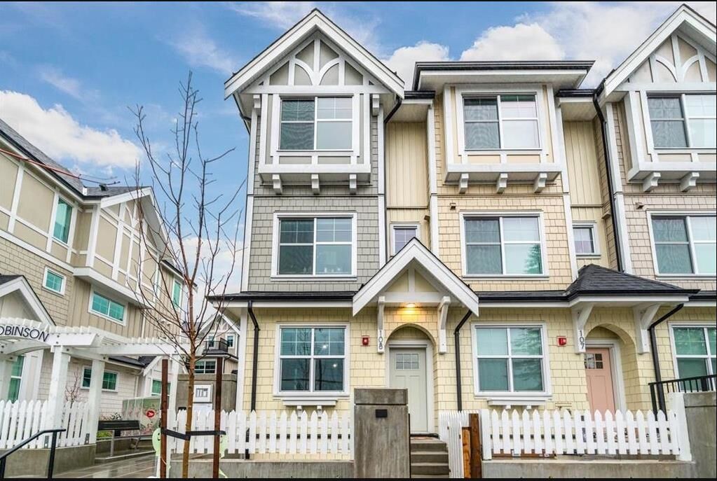 Property Photo:  707 Robinson Street 108  BC V3J 4E9 