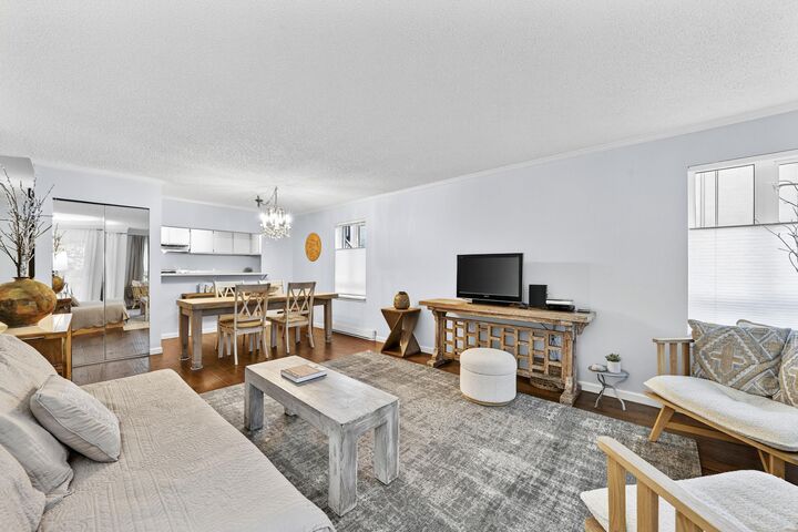 Property Photo:  1551 W 11th Avenue 104  BC V6J 2B5 