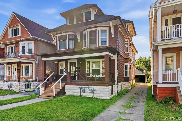 Property Photo:  220 Stevenson Street  NY 14210 