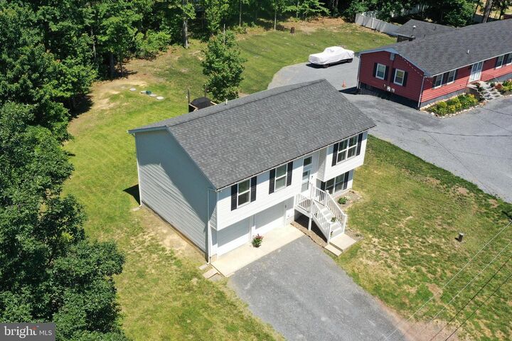 Property Photo: 112 Cornstalk Trail VA 22602