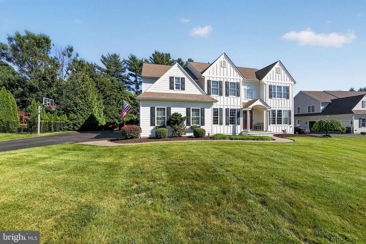 Property Photo: 103 Hidden Pond Way PA 19382