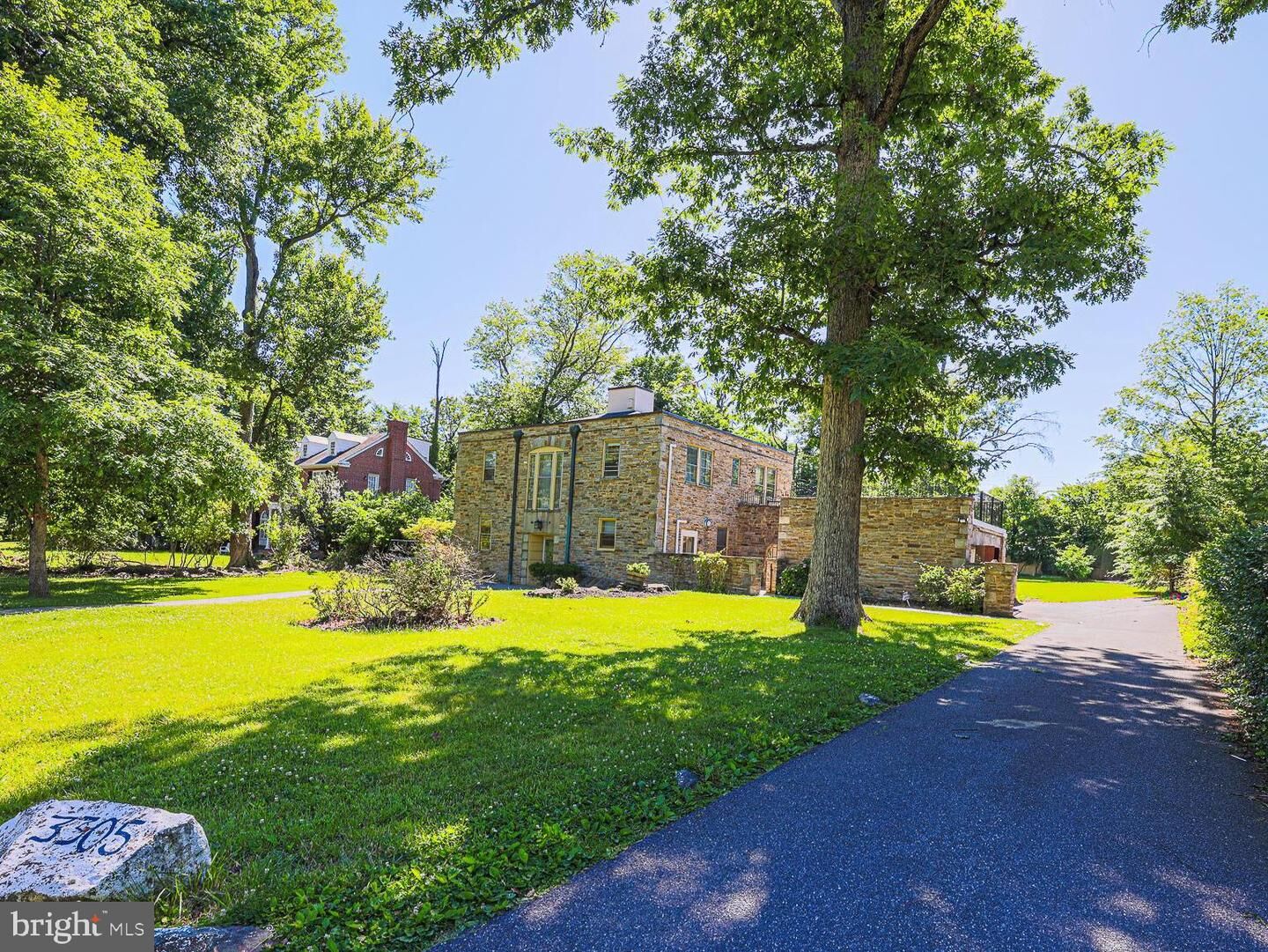 Property Photo:  3305 Bancroft Road  MD 21215 
