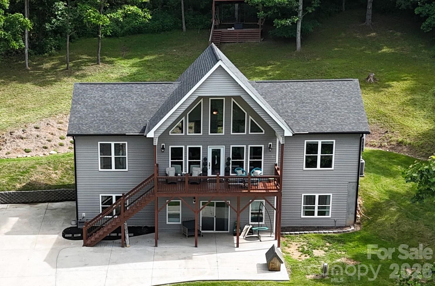 Property Photo:  300 Green Meadow Lane  NC 28754 