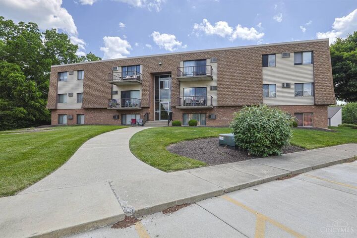 Property Photo:  6640 Hearne Road  OH 45248 