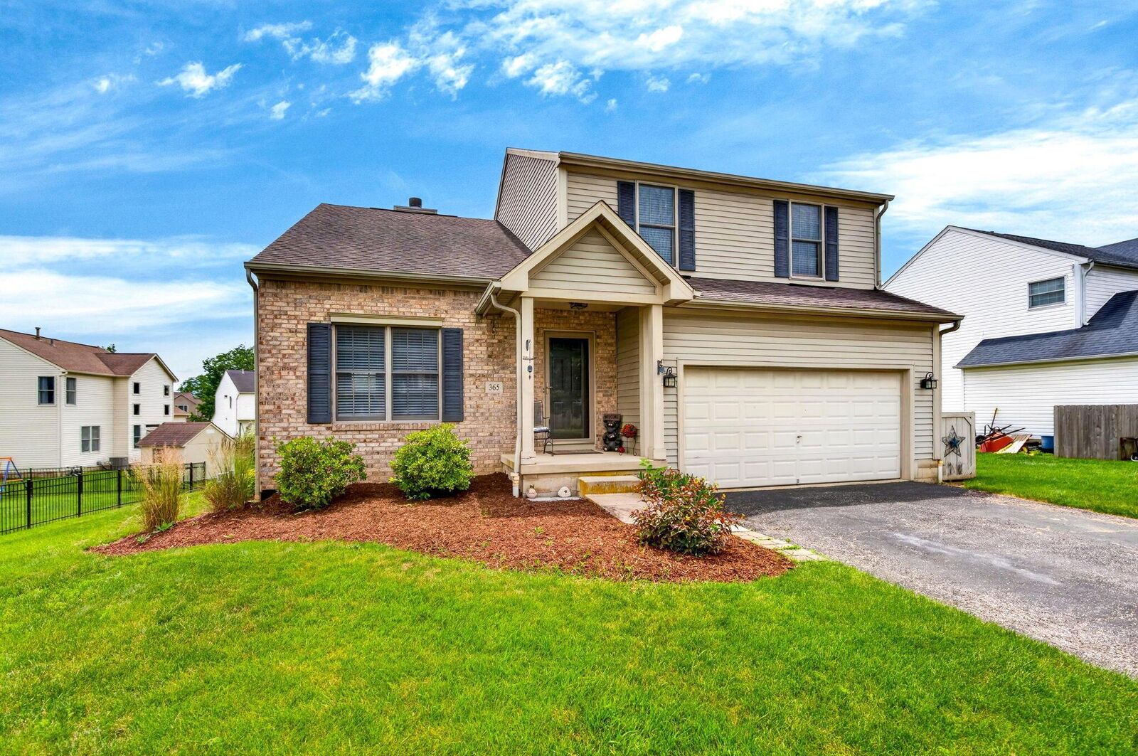 Property Photo:  365 Scioto Meadows Boulevard  OH 43123 