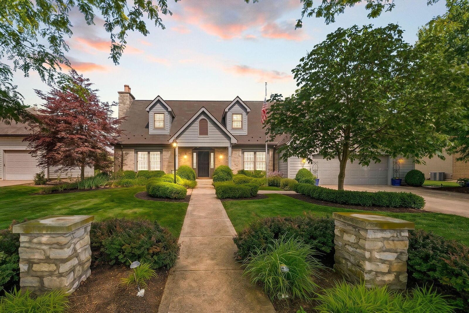Property Photo: 758 Mayfield Drive OH 43302
