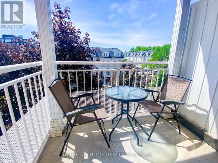 Photo de la propriété:  35 Hunt Avenue 404  ON L4C 4H1 