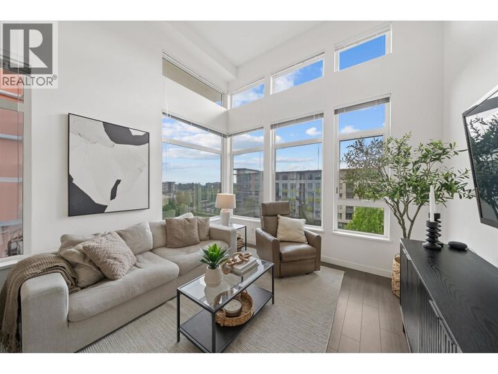 Property Photo:  3263 Pierview Crescent 502  BC V5S 0C3 