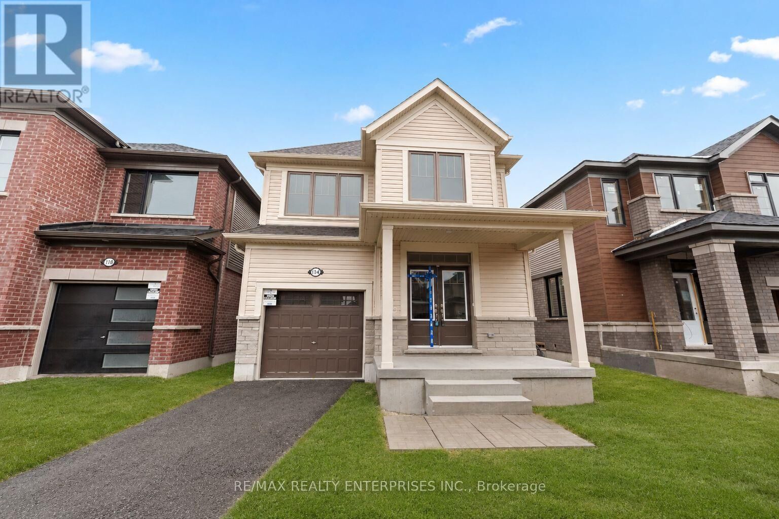 Property Photo:  1114 Denton Drive  ON K9A 1A9 
