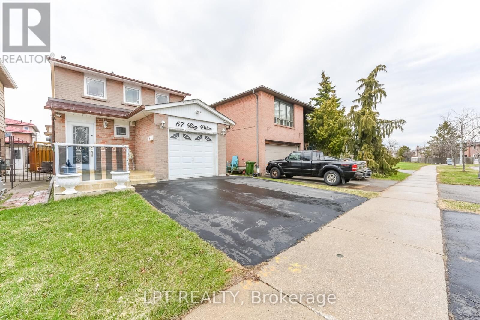 Property Photo:  67 Kay Drive  ON M9V 4X8 