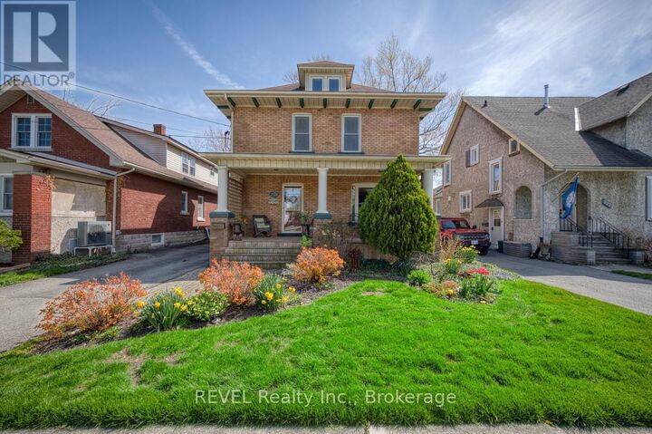 Property Photo:  218 Kent Street  ON L3K 3A1 