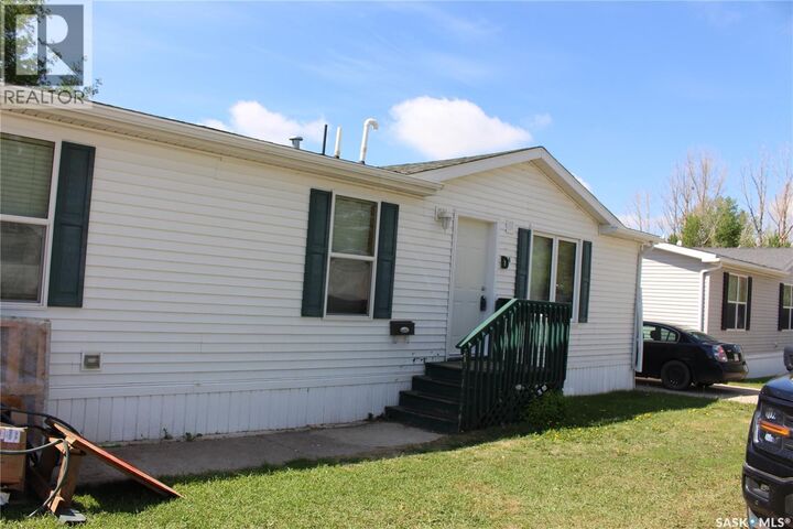 Property Photo: D4 1295 9th Avenue NE SK S6J 1C5