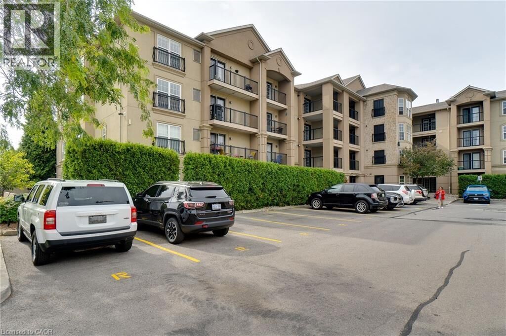 Property Photo:  2045 Appleby Line 305  ON L7L 7G9 