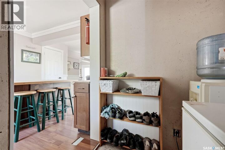 Property Photo:  228 Nicoll Avenue  SK S0G 4C0 