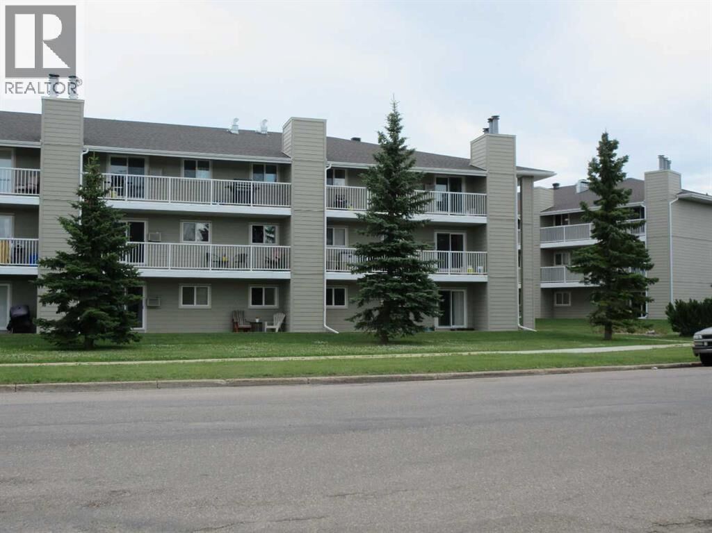 Property Photo:  3007 57A Avenue  AB T9V 1W5 